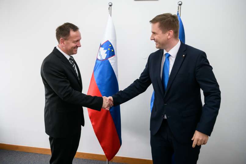 igor zorčič, robert šumi