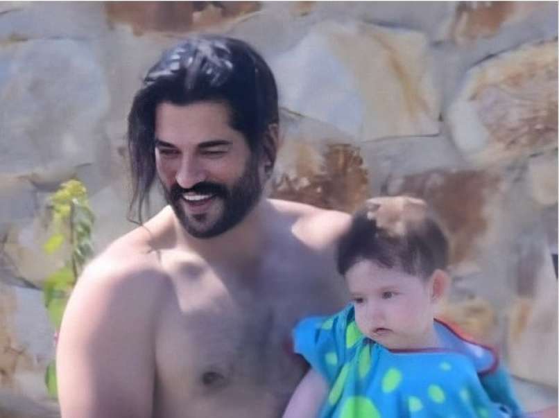 Burak Özçivit 1