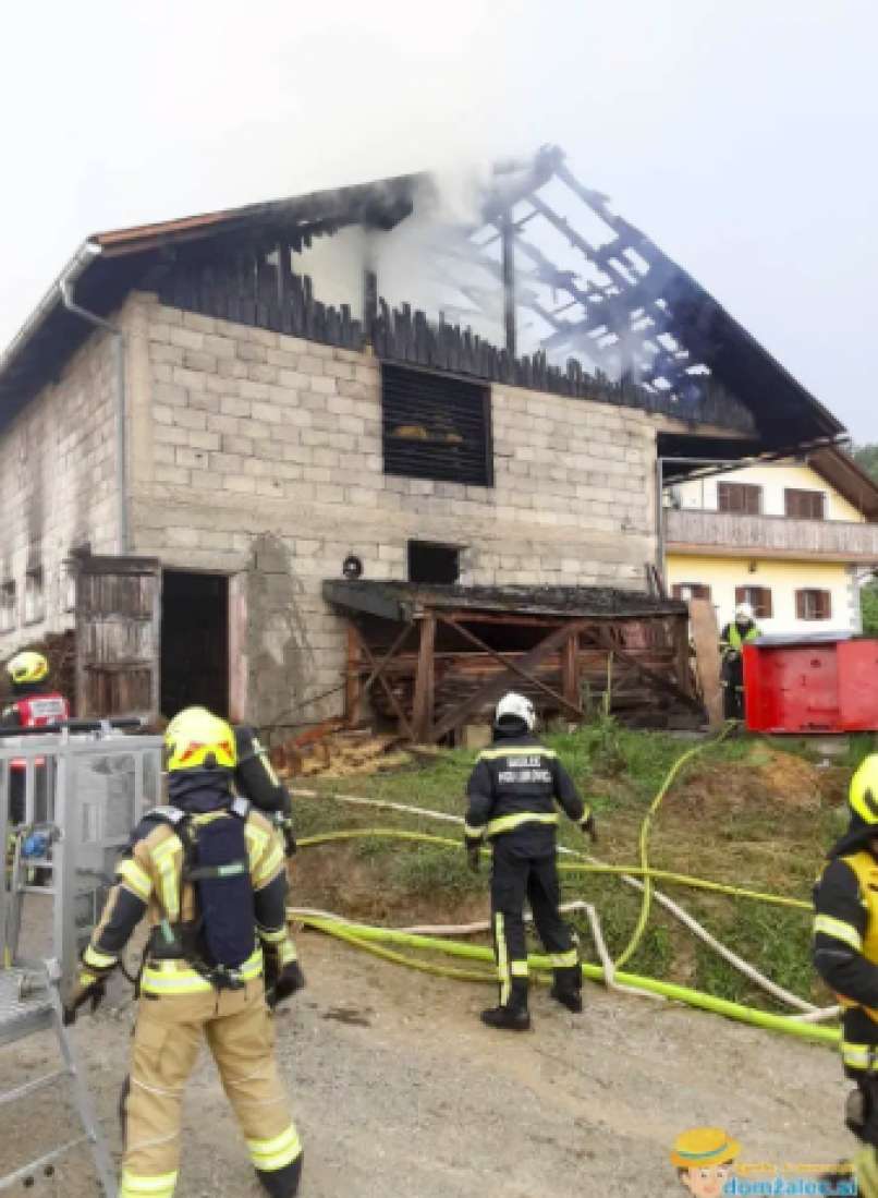 Požar gospodarskega poslopja v Prevaljah v občini Lukovica