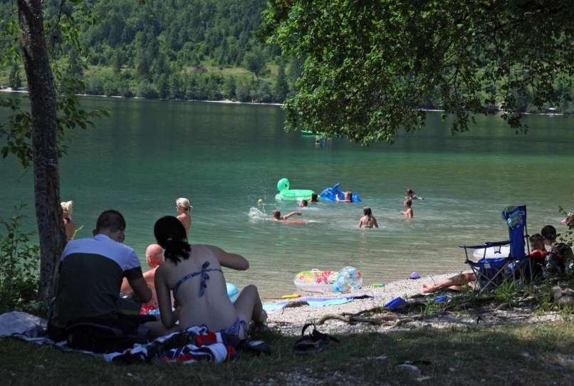 bohinj, bohinjsko jezero, kopanje