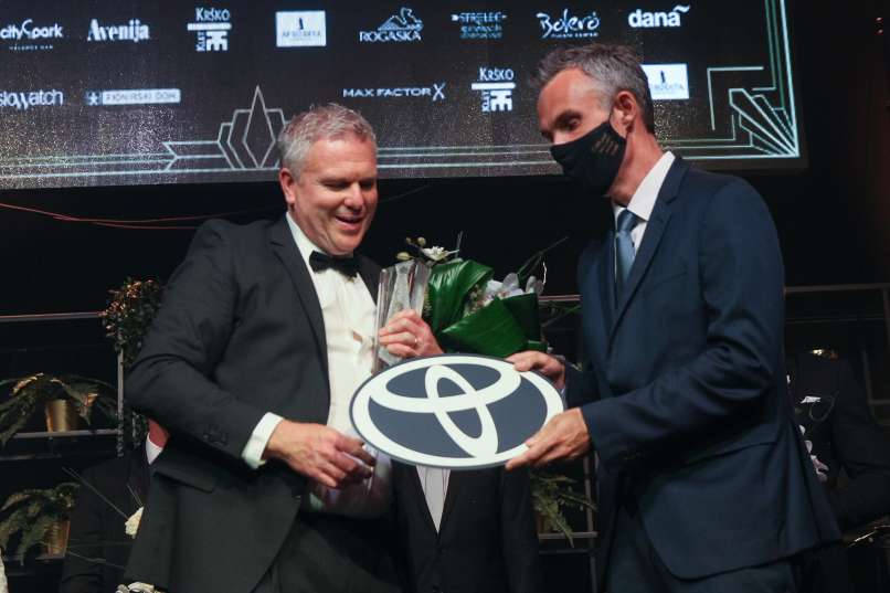 TOYOTA_fatalni moški2