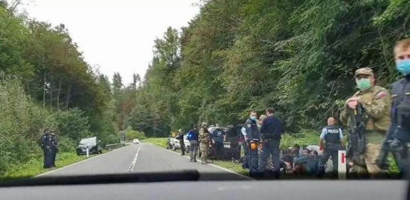 dolenje, migranti