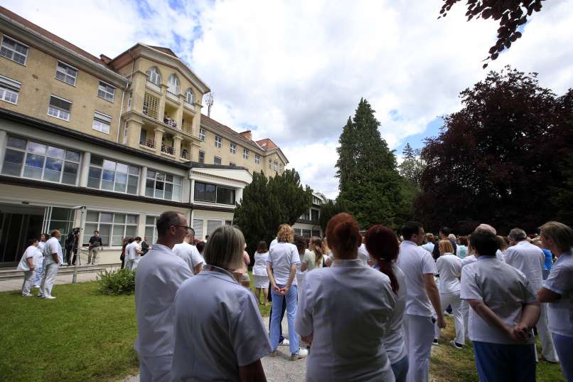 zdravnik, zdravniki, bolnica golnik, medicinska sestra