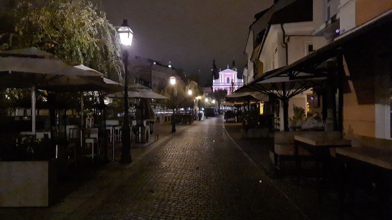 ljubljana, policijska-ura, odkrito