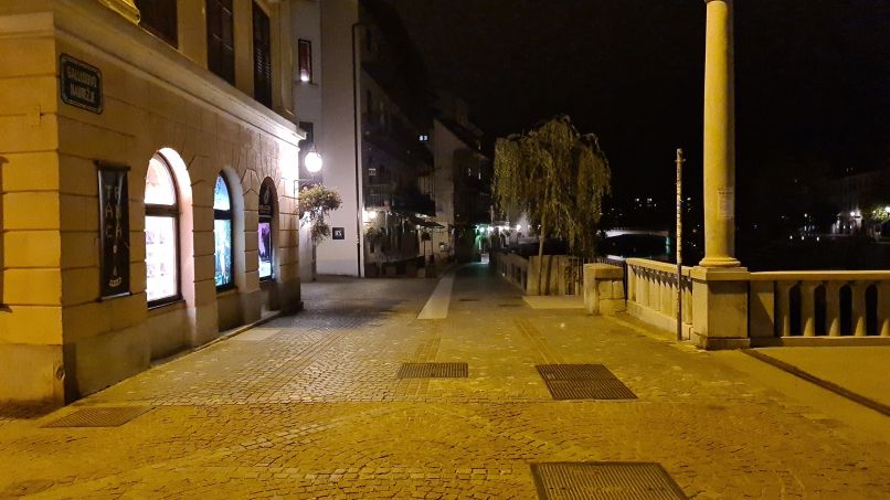 ljubljana, policijska-ura, odkrito
