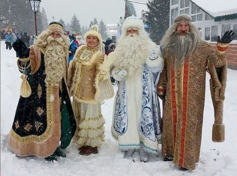 Mnogi obrazi dedka Mraza v Rusiji