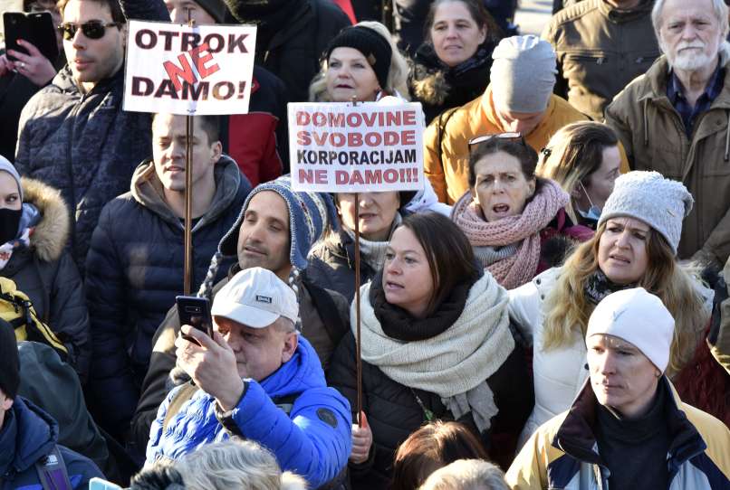 protestni-shod, koronavirus, 13.-1