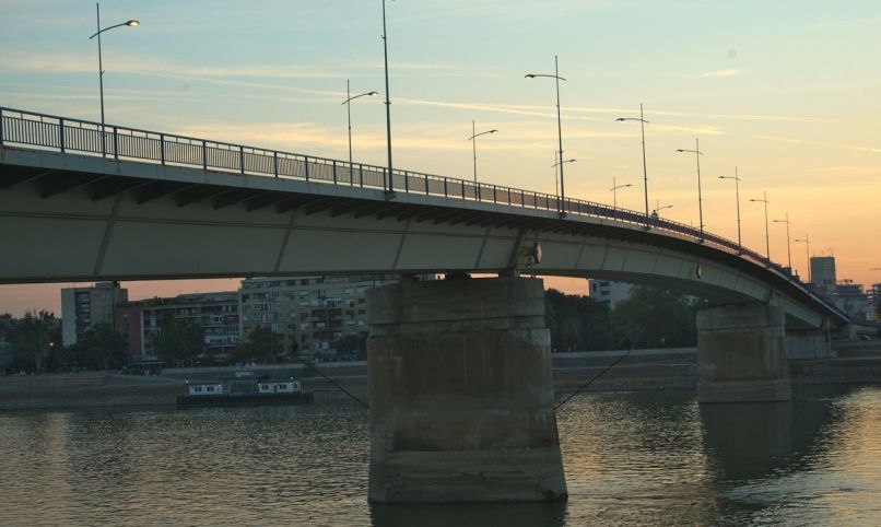 most, novi sad
