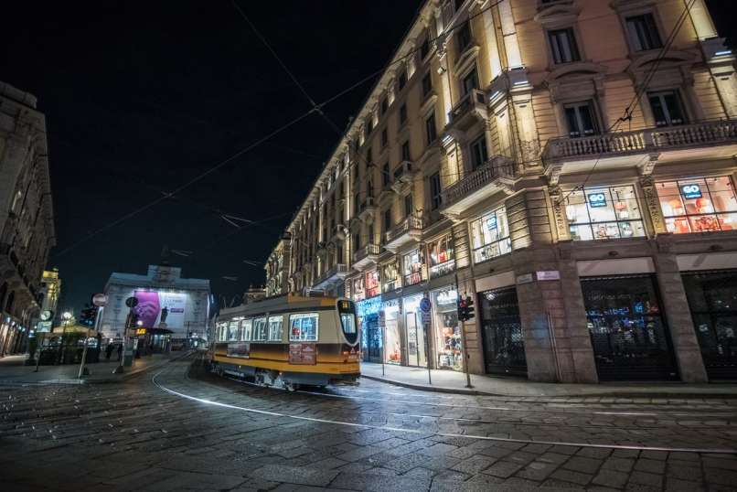 policijska ura, milano, italija
