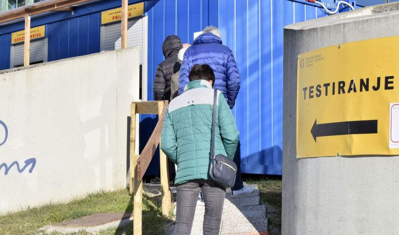 testiranje, koronavirus, test, enota za onkološkim inštitutom