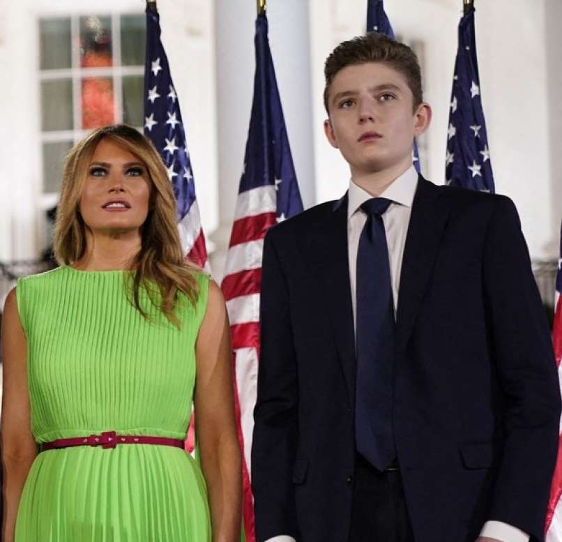 Melania, Donald, Barron Trump