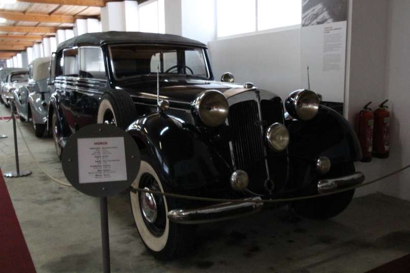 HORCH 951 A Pullman Cabriolet Gläser