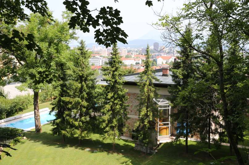 diana dimnik, hiša, vila, pot na golovec