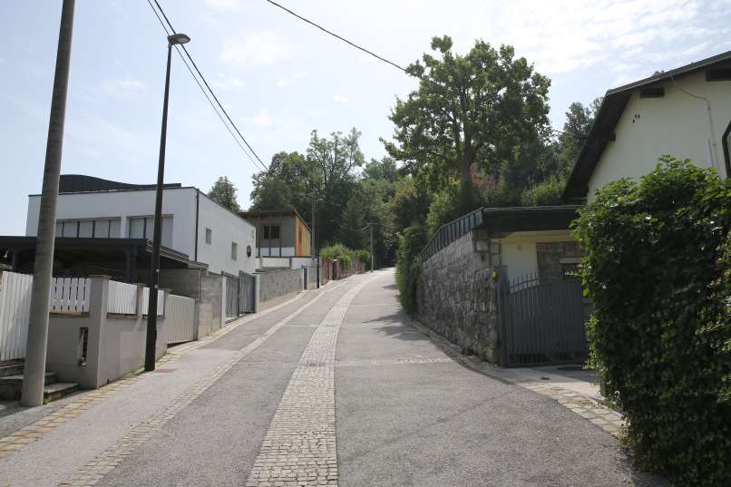 tlakovci