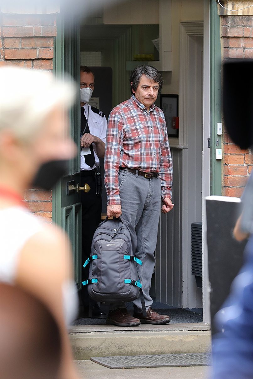 rowan-atkinson, mr