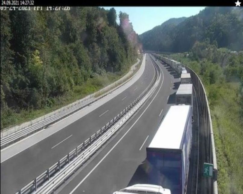 tovornjaki, avtocesta proti gruškovju