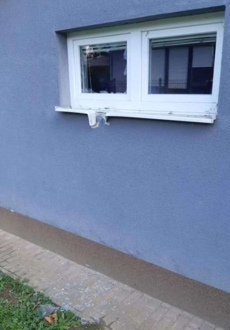 eksplozija, steklo, okenska policija, frankolovo
