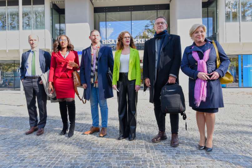 misija, delegacija