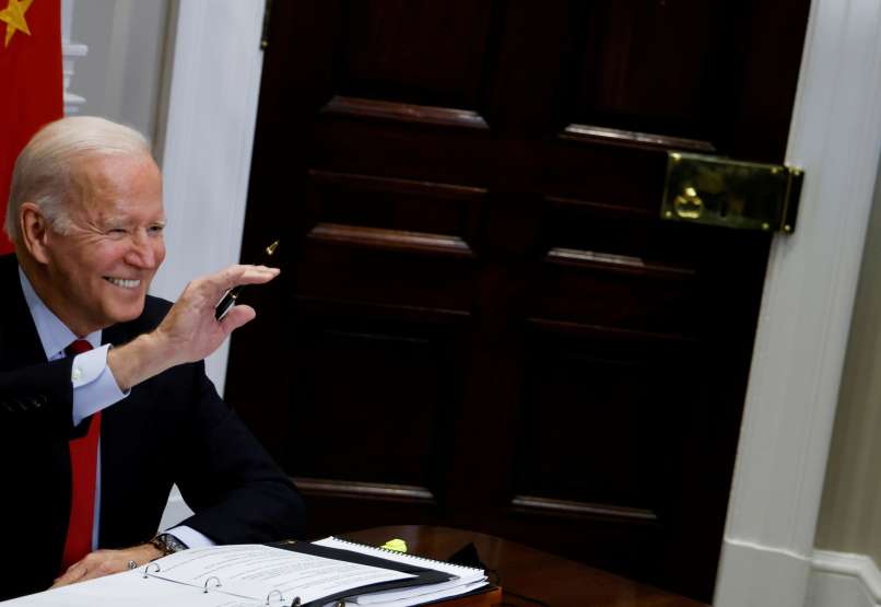 2021-11-16T014238Z_569617633_RC2CVQ9JBSZE_RTRMADP_3_USA-CHINA-BIDEN-XI