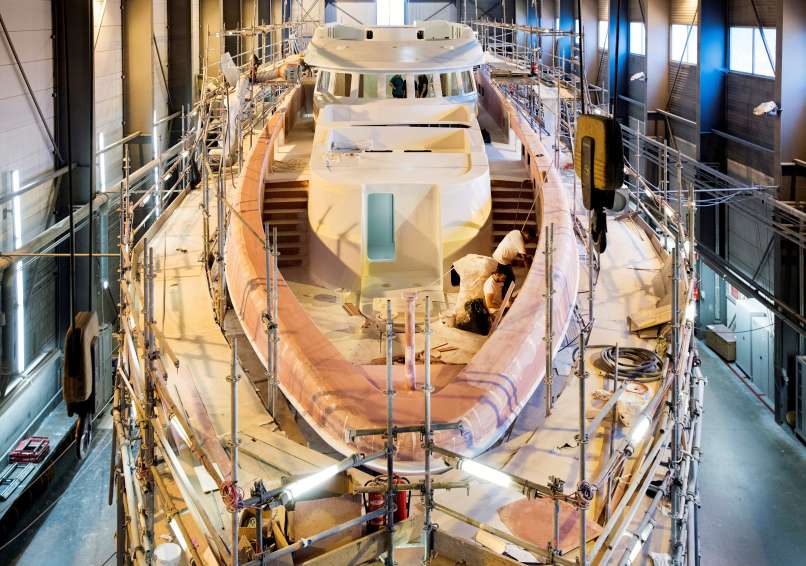 Heesen, jahta