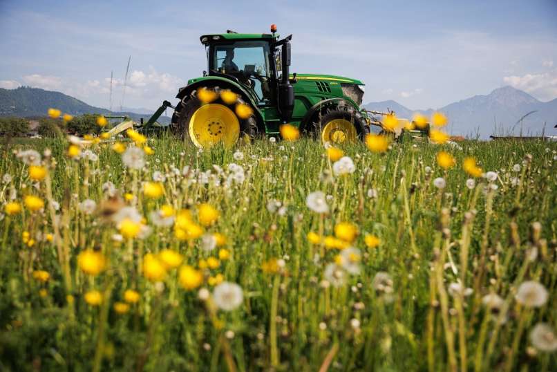 košnja, traktor, pomlad, sonce