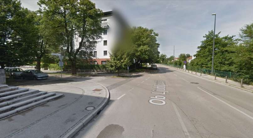 jakopičeva, ob ljubljanici