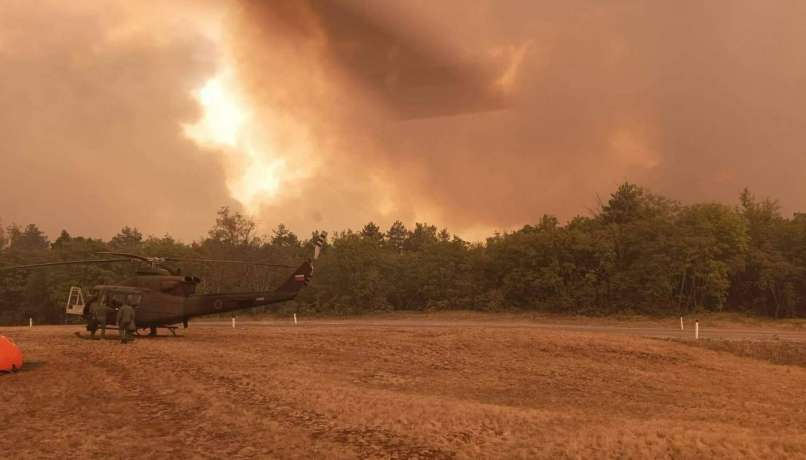 slovenska vojska helikopter pozar kras