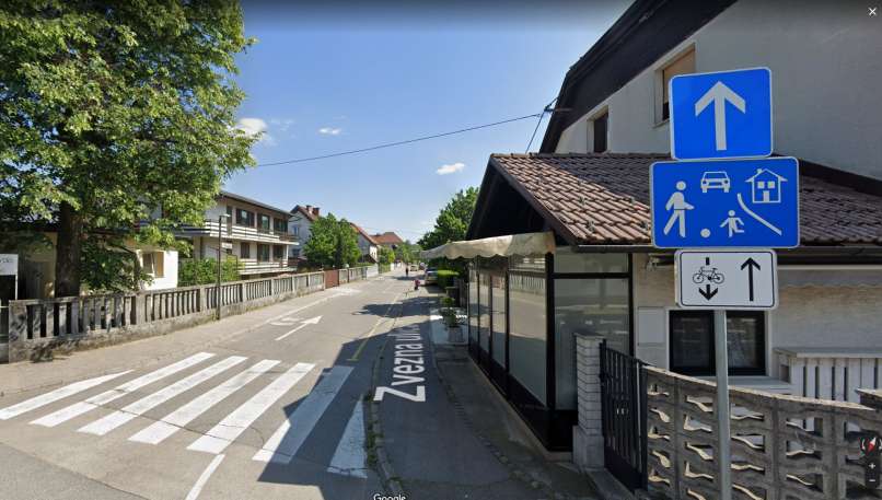 zvezna-ulica, sharrow, oznaka