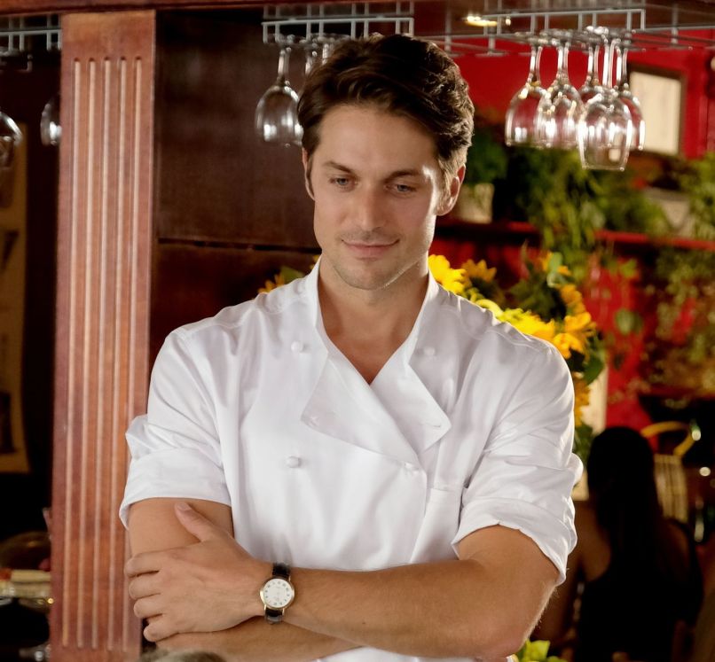 lucas bravo