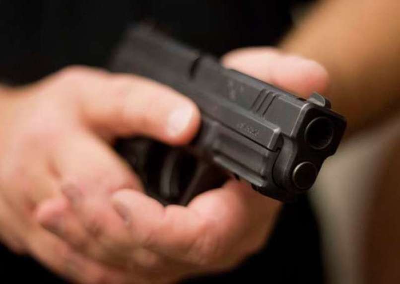 pistola