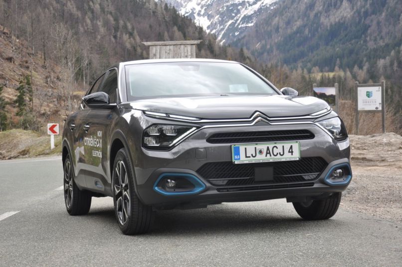 Citroen C4 X uvodna