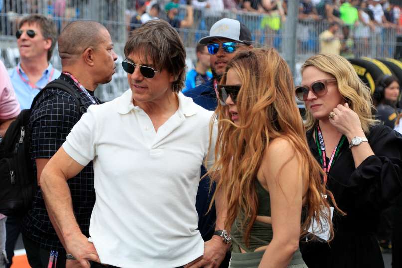 tom-cruise, shakira