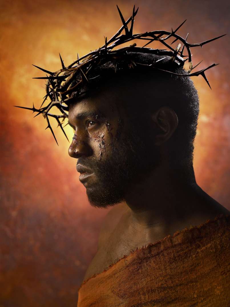 060106_01_RSTONE_KANYE_PASSION_OF_THE_CHRIST_FNL_01(300DPI)