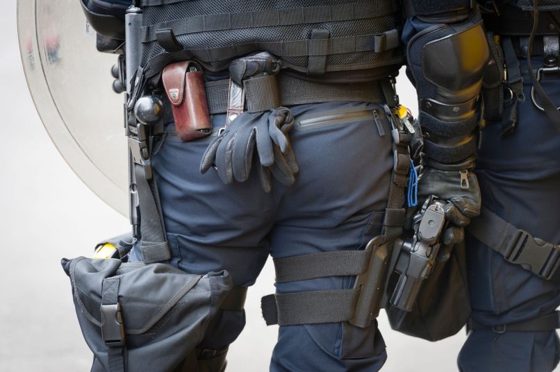 policija