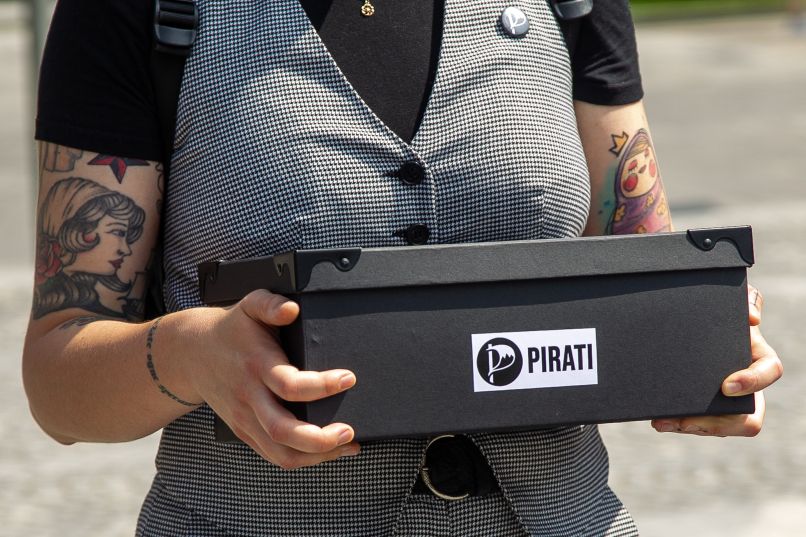 omejitev-županskih-mandatov, pirati