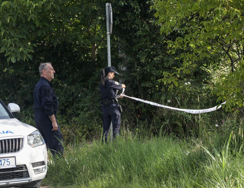 sisak, hrvaška policija
