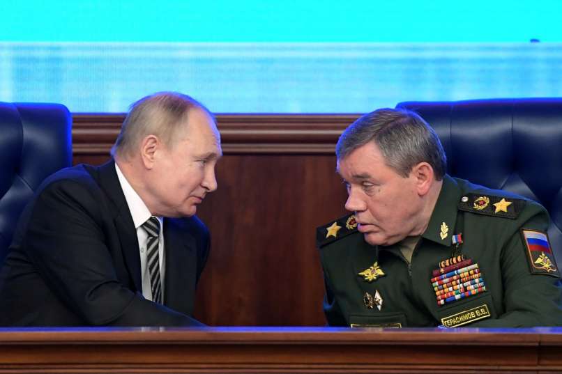 Vladimir Putin, Valerij Gerasimov