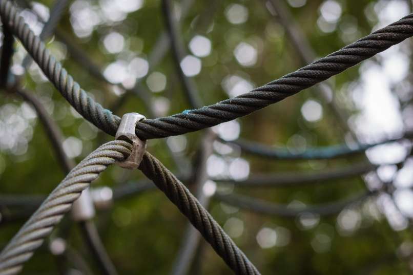 zipline, jeklenica