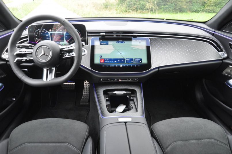 mercedes, serija-e, slo-predstavitev