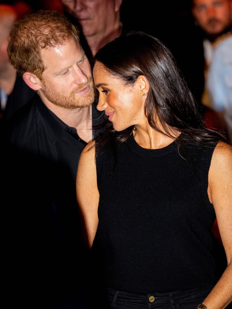 Princ Harry in Meghan Markle sta v zadnjem letu izgubila veliko podpore in veliko denarja
