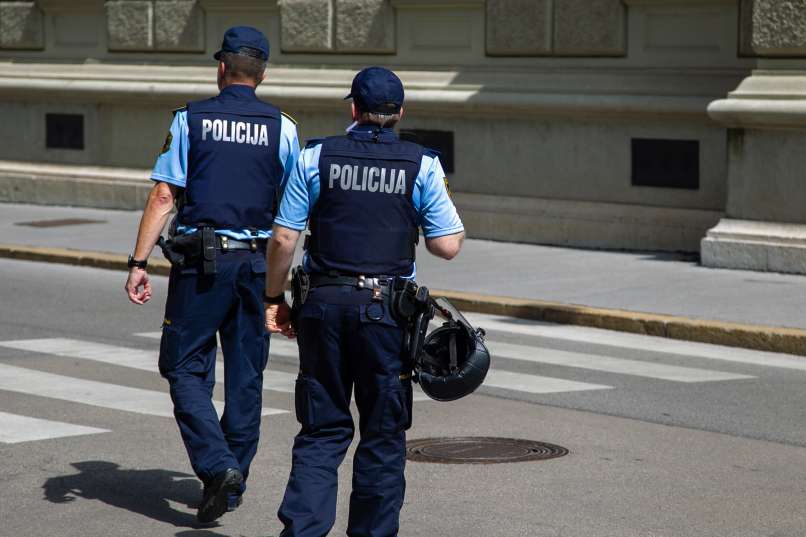 slovenska policija