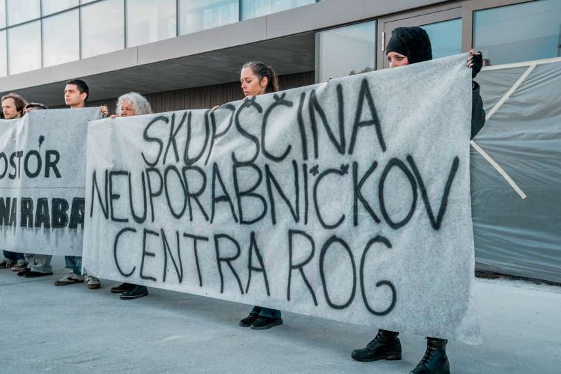 neuporabniki centra rog