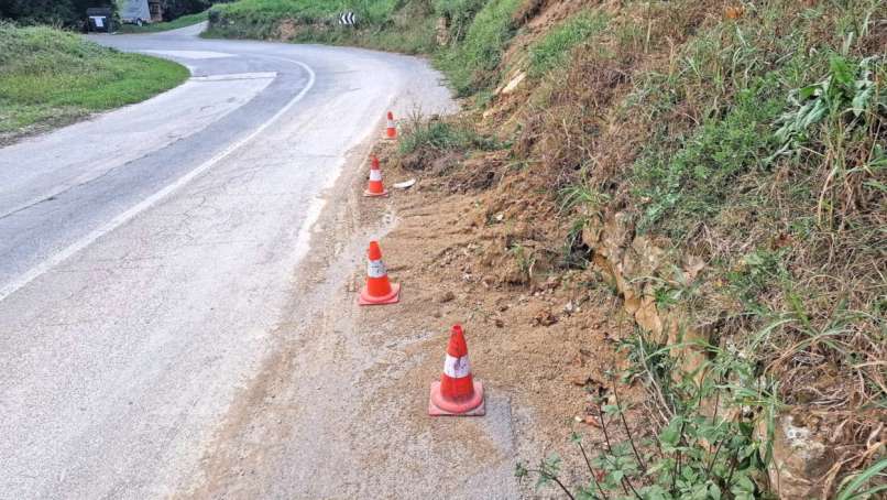 šmarska cesta, rušenje škarpe, bankina