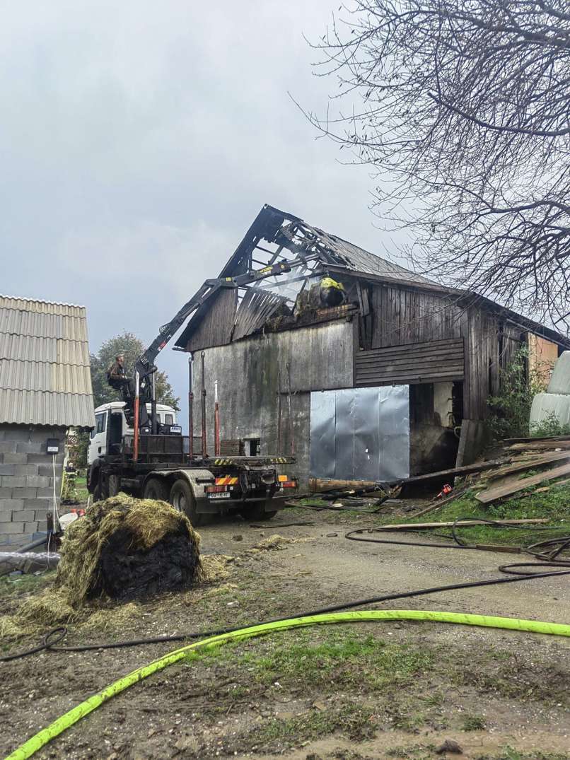 požar-v-spodnji-kapli