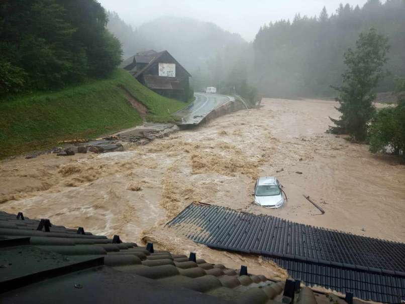 struge, luče, poplave