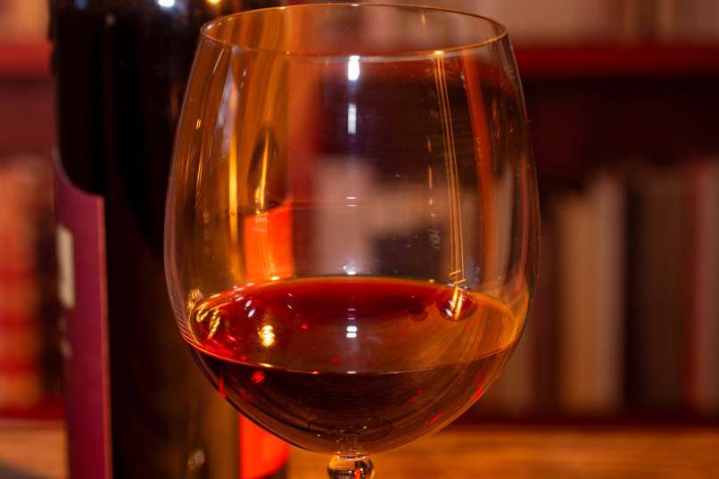 red-wine-glass