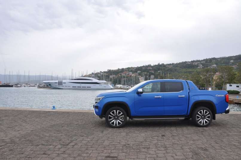 VW Amarok TDI V6 4Motion Aventura (1)