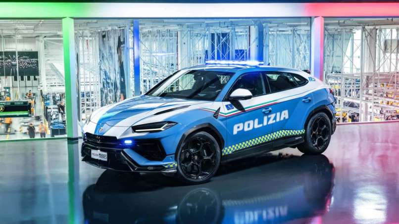 Lamborghini Urus, italijanska policija