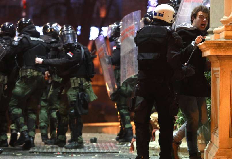 beograd, protesti, policija