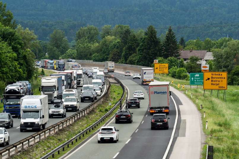 primorska avtocesta, izvoz vrhnika